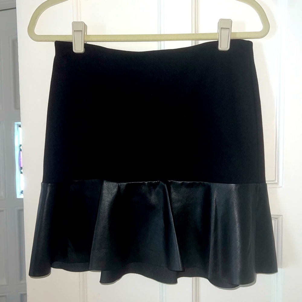 Bailey 44 Black Stretch Skirt with Faux Leather Ruffled Hem S